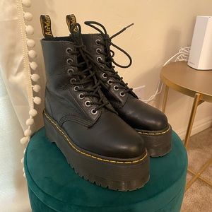 Dr. Martens Pascal Max